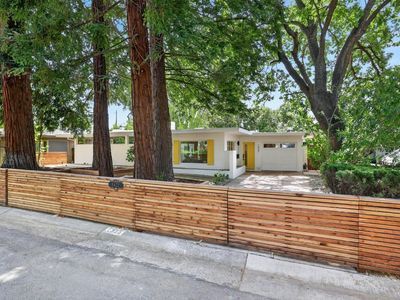 1422 Potrero Way