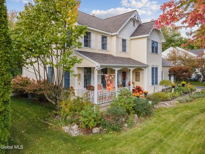 7 Rockrose Way