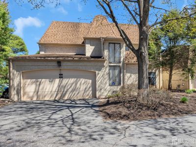 9 Carriage Pl