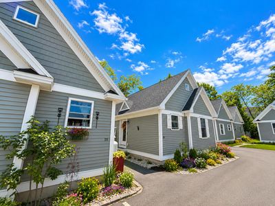 994 Portland Road #20
