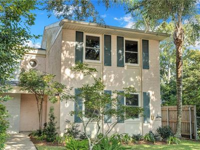 343 Lake Ave
