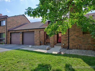 200 Heritage Commons St SE