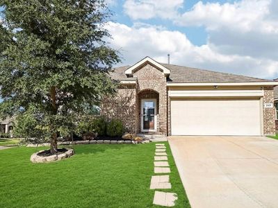 2401 Lemco Dr