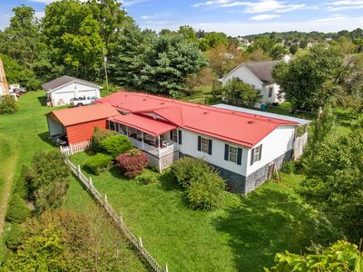 2095 Ballard Red Sulphur Pkwy