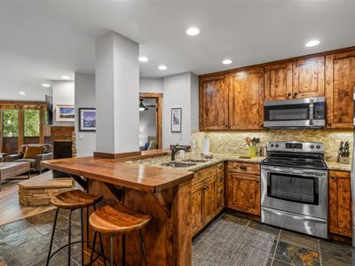 2800 Village Drive UNIT 1102