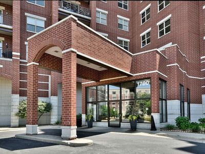 Property at 1700 Riverwoods Dr APT 805, Melrose Park, IL