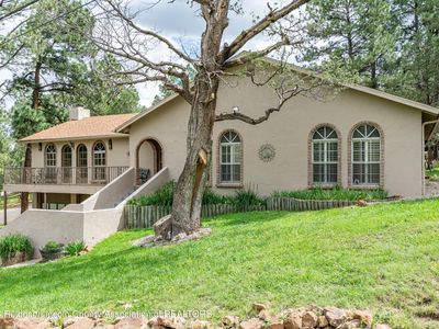 105 High Loop Dr