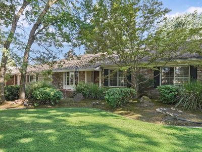 450 W Turner Rd