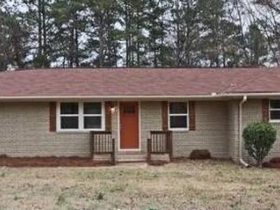 56 Cooper Lake Rd SW