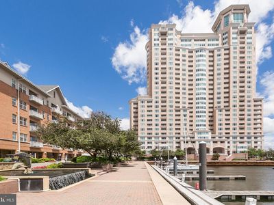100 Harborview Dr Unit 1211