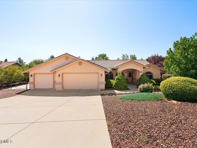 737 PEPPERMINT Way