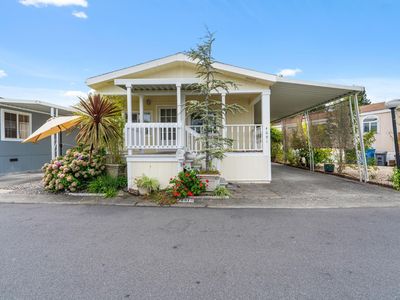 4691 Circle Drive