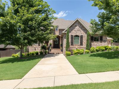 421 N Limestone Dr