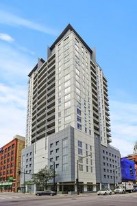 330 W Grand Ave APT 1207