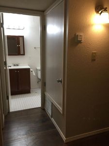 241 Charleston St NE