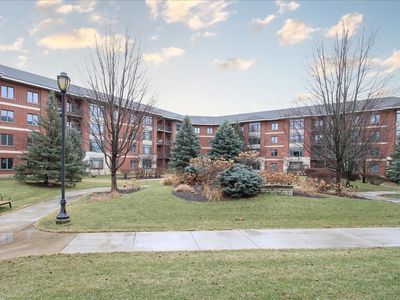 855 E 22nd St APT 304