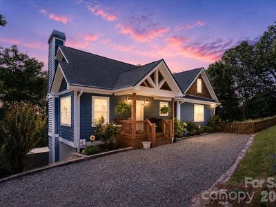 204 Mostert Dr