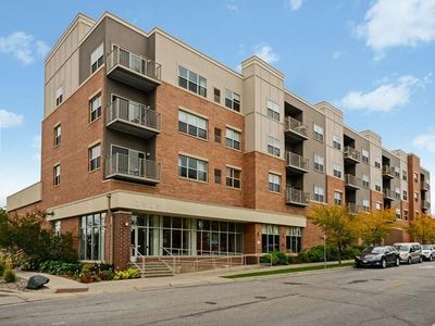 2929 21st Ave S APT 202
