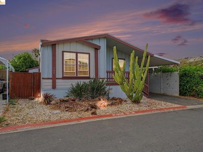 184 Maureen Cir