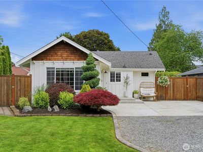 1059 Lafromboise Street