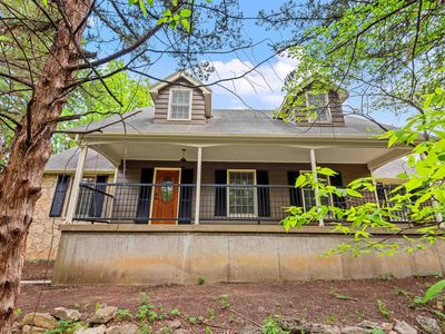 2025 College Heights Rd