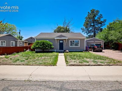 1215 Falcon Ave