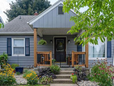 1439 Parkhurst Ave NW