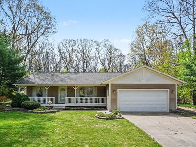 15868 Forest Side Dr