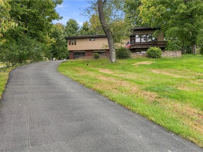 Property at 4020 Dickey Rd, Gibsonia, PA