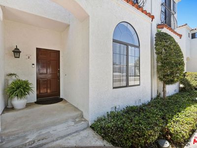 516 W 219th St Unit 2
