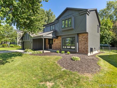 1830 Lockmere Dr SE