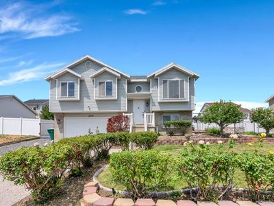 6858 S Jackling Way