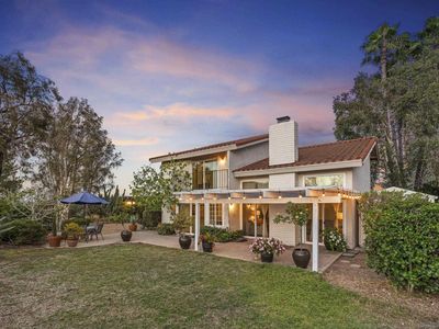 12224 Fernando Ct