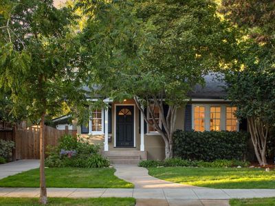 1135 Guinda St
