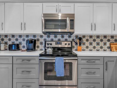 230 E Desert Falls Dr