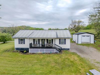 25 Dawn Dr