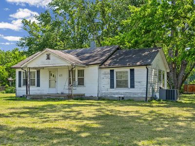 6190 Eatons Creek Rd