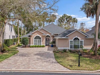 120 OCEAN'S EDGE Drive