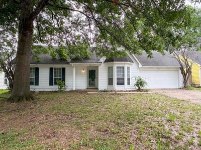 2631 Laurelcrest Dr