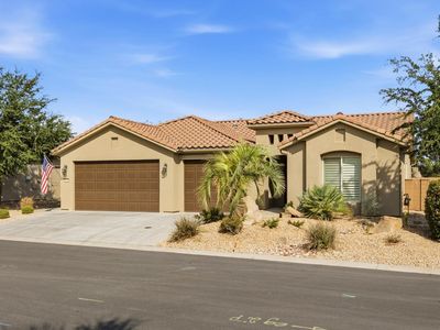 1430 W Songbird Dr