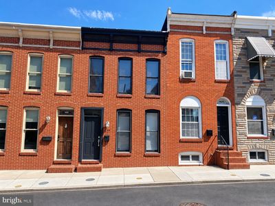 1427 Henry St