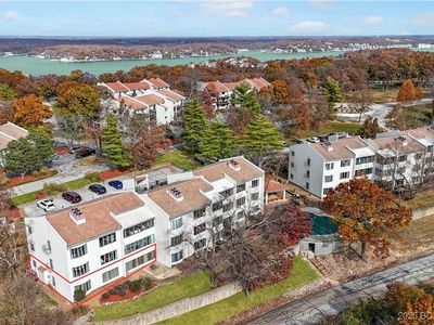 70 Center Court Dr #1C