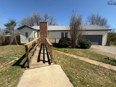6734 SW Porkway