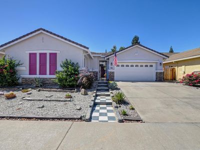 10040 Prairie Dunes Way