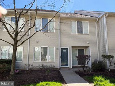 2407 Noras Ct #2407