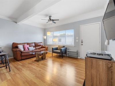 2408 Longview St APT 204