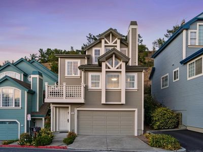 105 Mountain Rd
