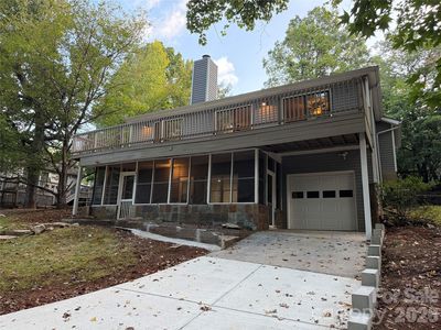 4043 Windward Dr