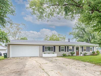 Property at 701 Easter Dr, Carlisle, OH
