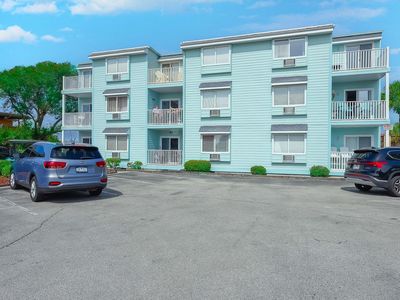 6301 Ocean Blvd. N #A2